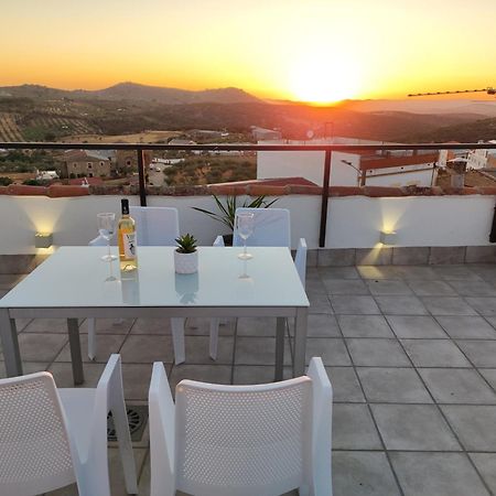Willa La Martela De Fuentes Casa De Diseno Rural Fuentes de León Zewnętrze zdjęcie