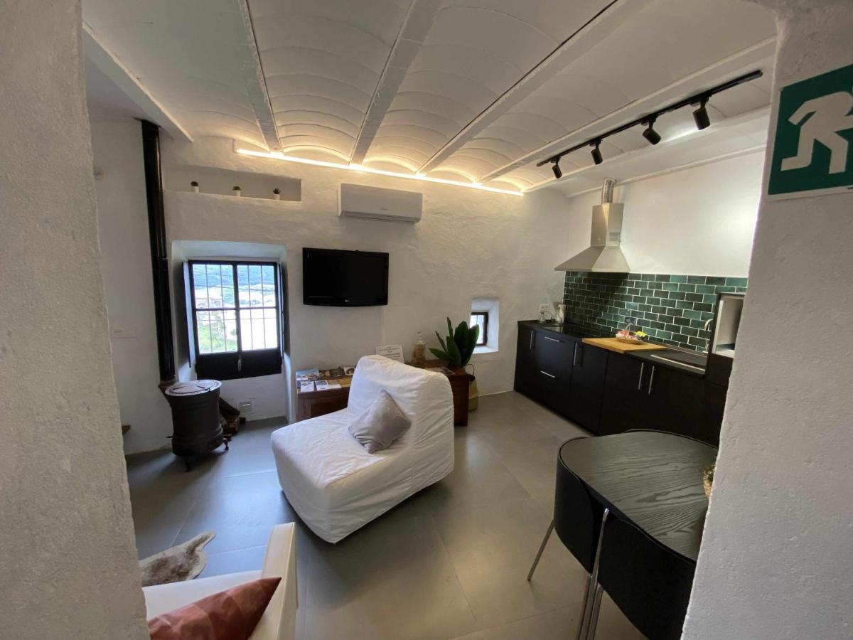 Willa La Martela De Fuentes Casa De Diseno Rural Fuentes de León Zewnętrze zdjęcie
