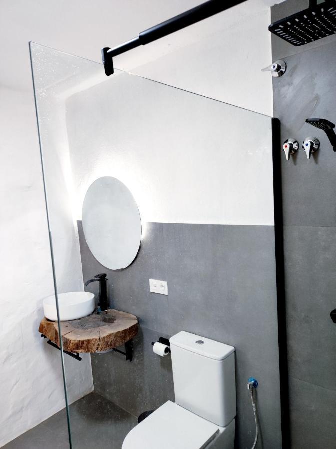 Willa La Martela De Fuentes Casa De Diseno Rural Fuentes de León Zewnętrze zdjęcie