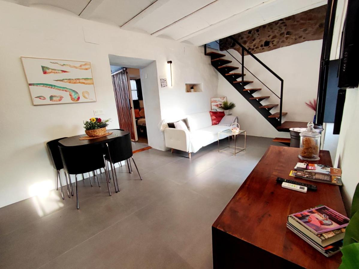 Willa La Martela De Fuentes Casa De Diseno Rural Fuentes de León Zewnętrze zdjęcie